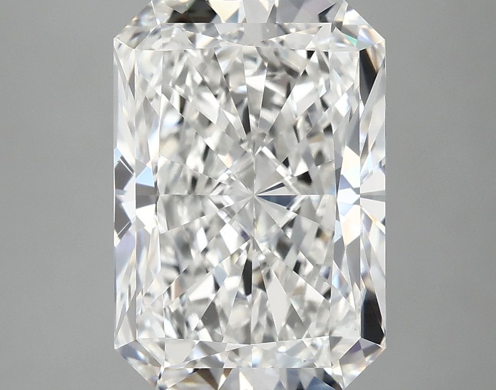 4.86 ct. radiant Lab Grown Diamond front image