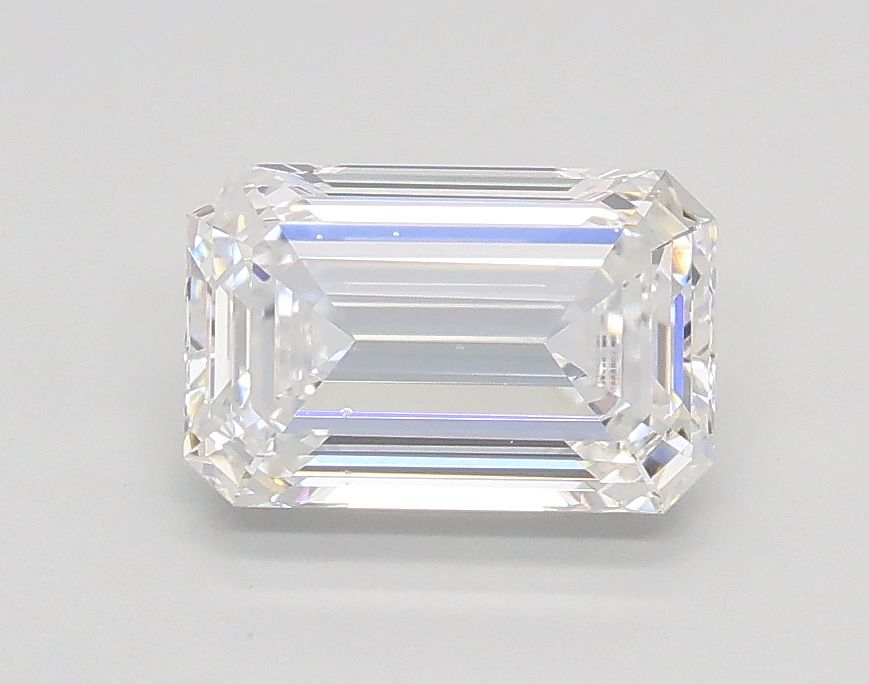 1.05 ct. emerald Lab Grown Diamond front image