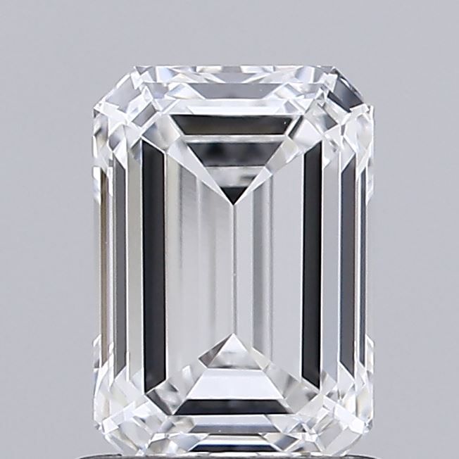 1.10 ct. emerald Lab Grown Diamond front image
