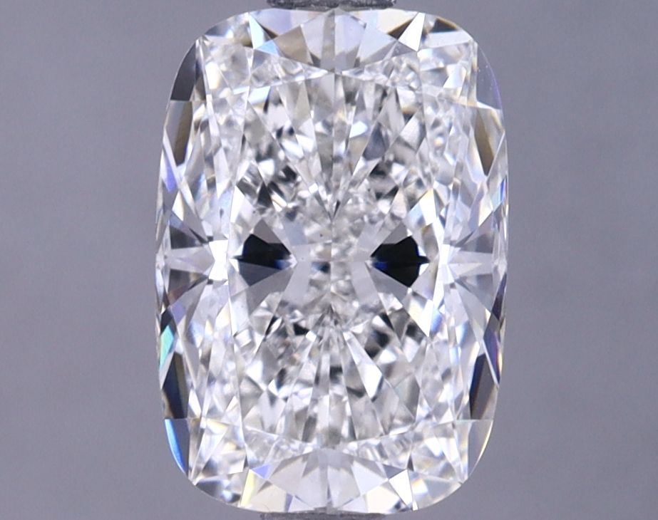 1.81 ct lab-grown Cushion brilliant Diamond