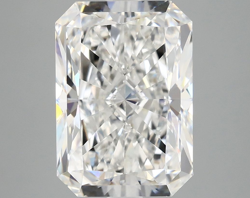 4.96 ct. radiant Lab Grown Diamond front image