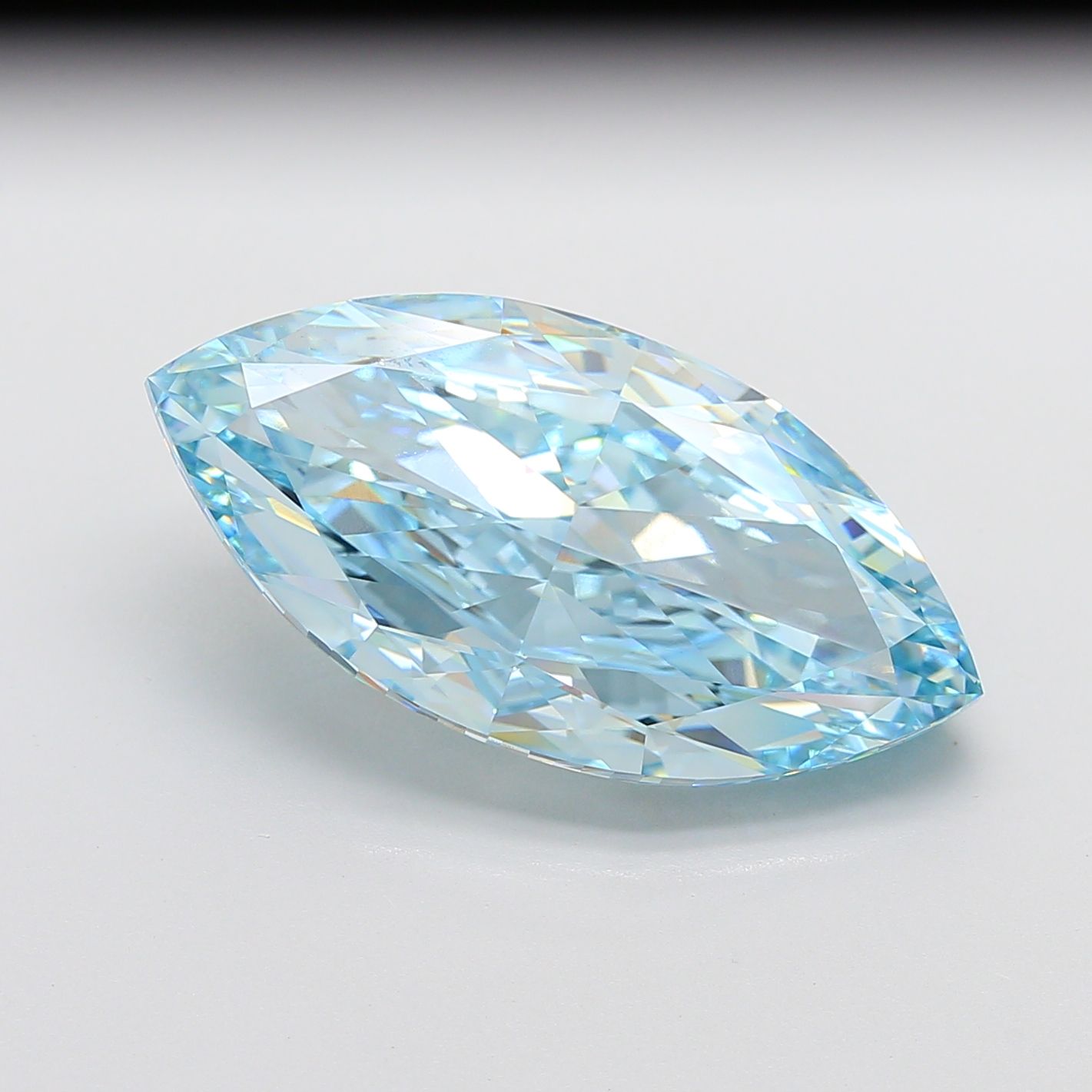 19.22 ct. marquise Lab Grown Diamond front image
