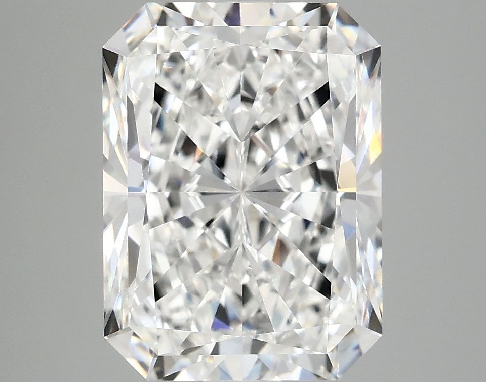 4.02 ct. radiant Lab Grown Diamond front image