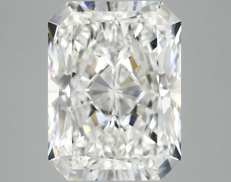 4.37 ct. radiant Lab Grown Diamond front image