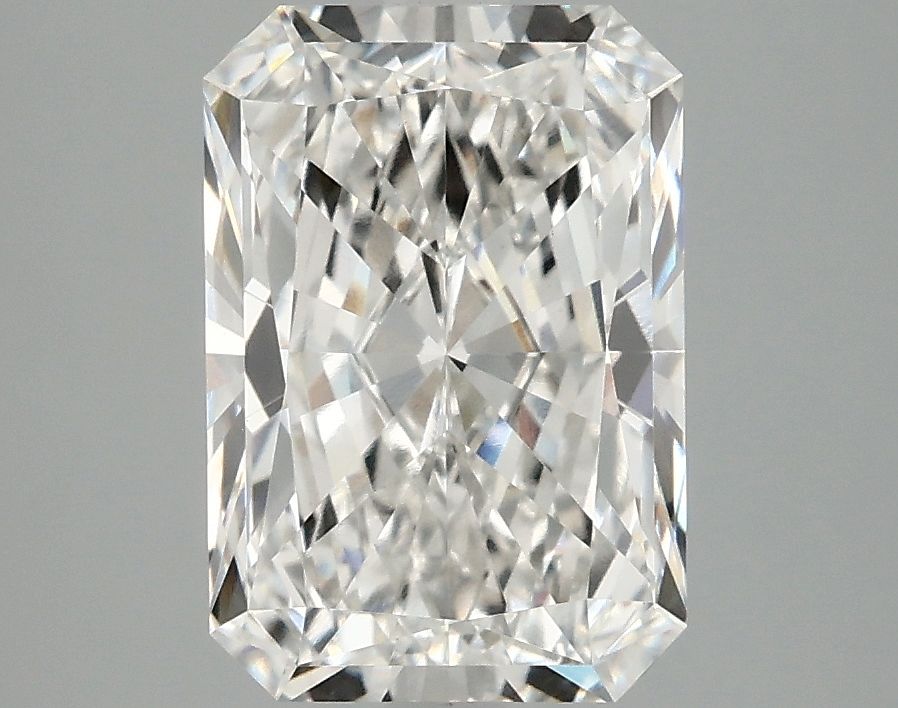 3.05 ct. radiant Lab Grown Diamond front image