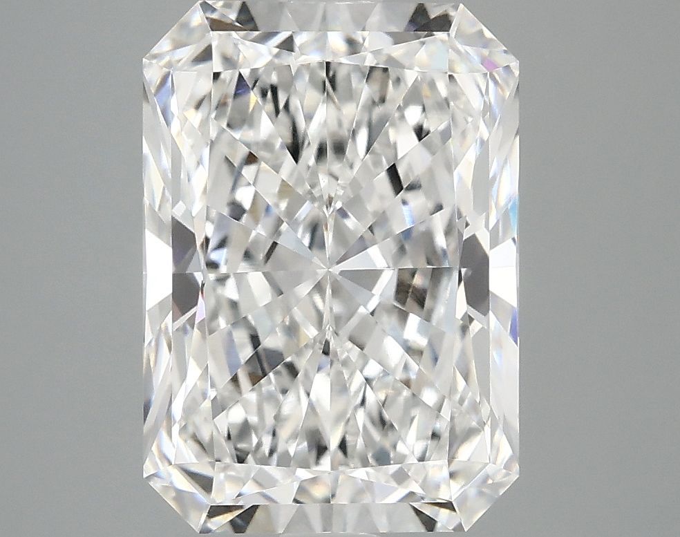 4.19 ct. radiant Lab Grown Diamond front image
