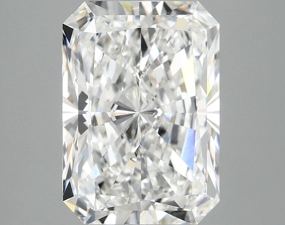4.18 ct. radiant Lab Grown Diamond front image