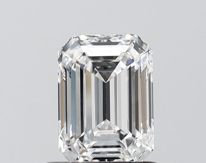 1.04 ct. emerald Lab Grown Diamond front image