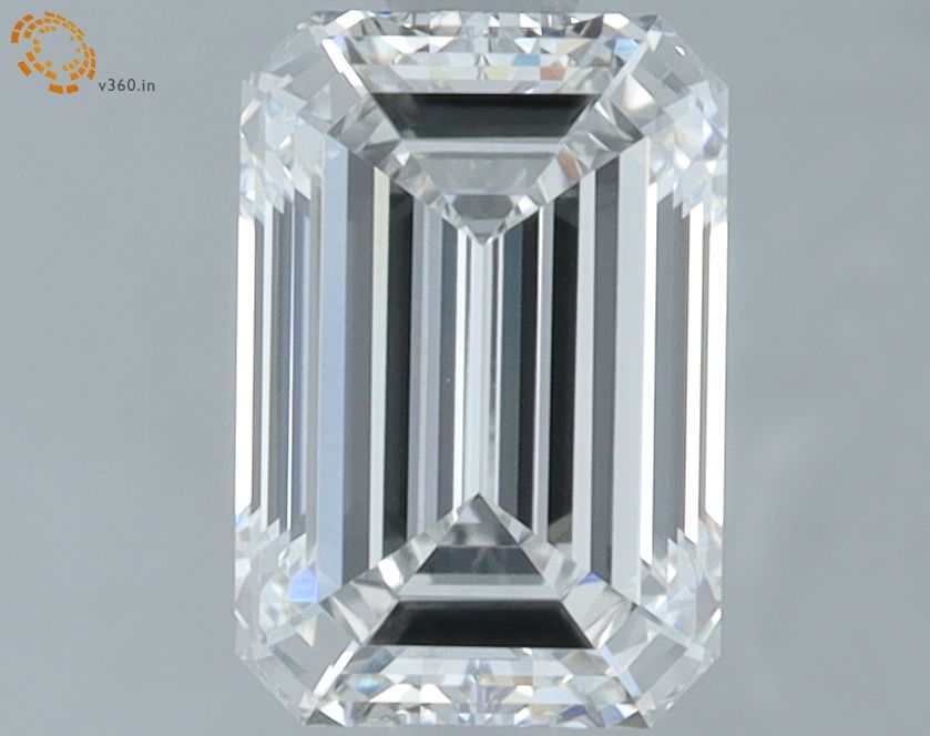 1.59 ct. emerald Lab Grown Diamond front image