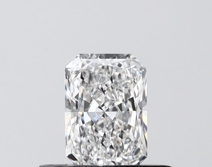 0.53 ct. radiant Lab Grown Diamond front image
