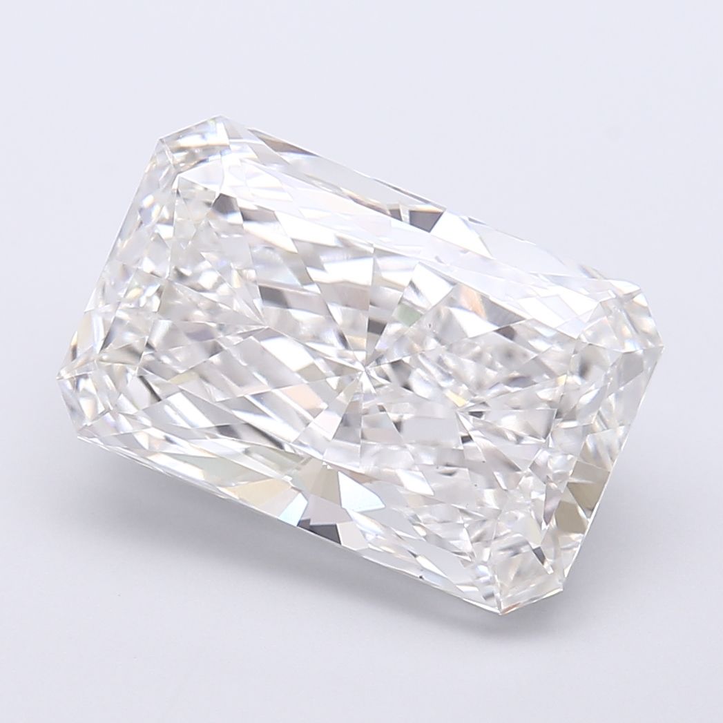 7.24 ct. radiant Lab Grown Diamond front image