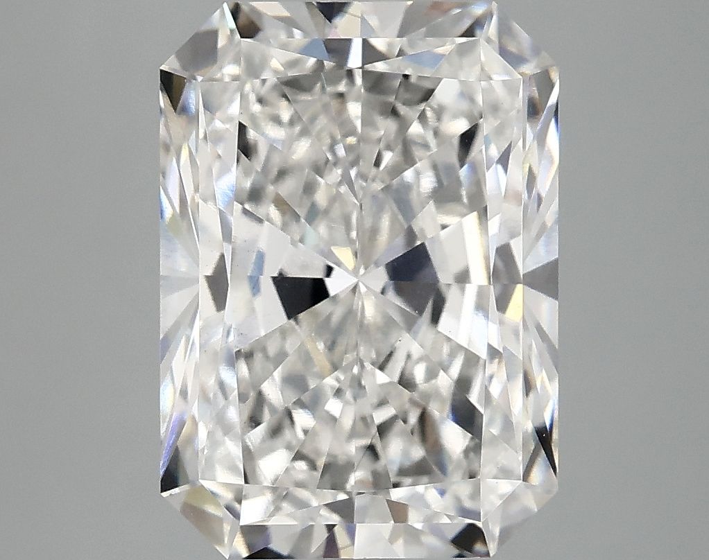5.00 ct. radiant Lab Grown Diamond front image