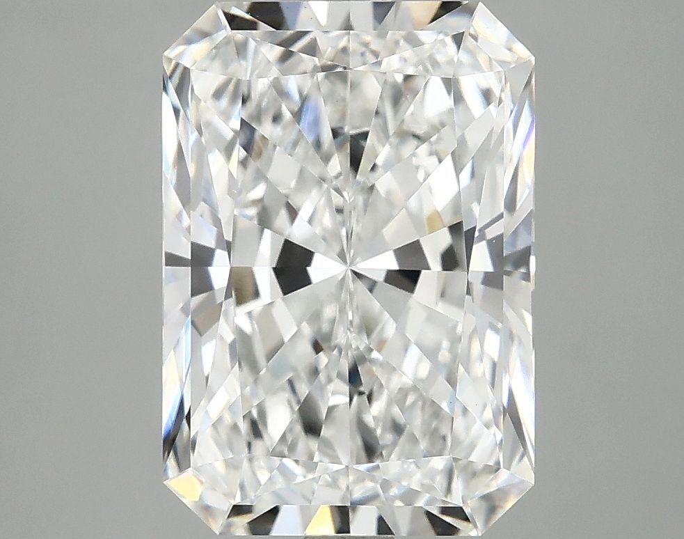4.05 ct. radiant Lab Grown Diamond front image