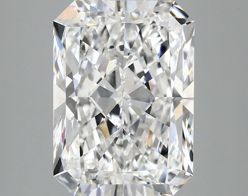 4.02 ct. radiant Lab Grown Diamond front image