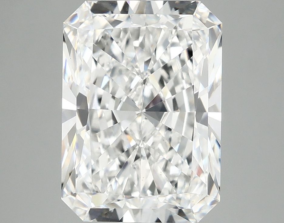3.91 ct. radiant Lab Grown Diamond front image