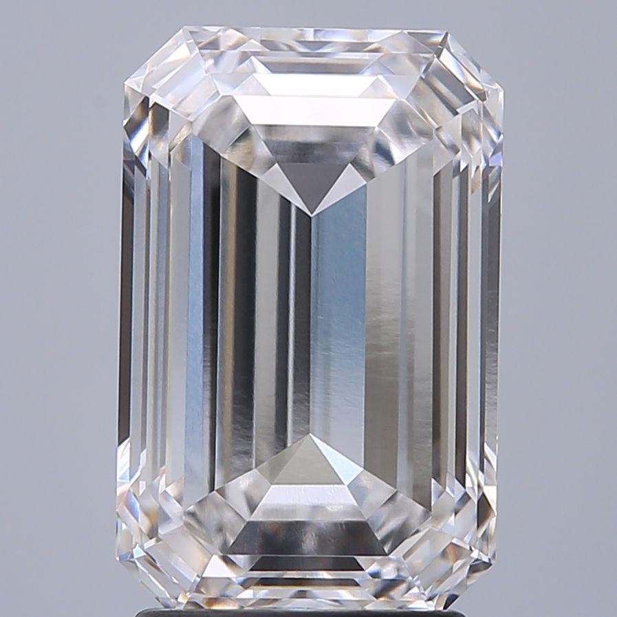 2.77 ct. emerald Lab Grown Diamond front image