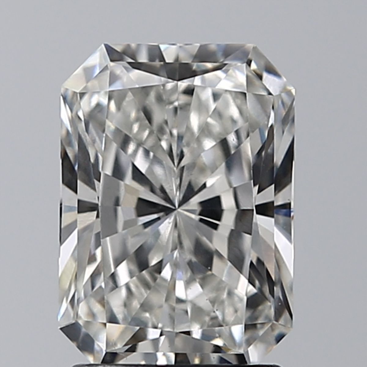 1.70 ct. radiant Lab Grown Diamond front image