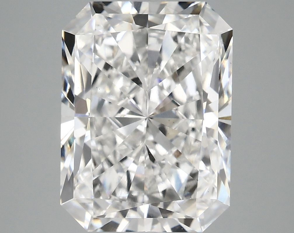 4.94 ct. radiant Lab Grown Diamond front image