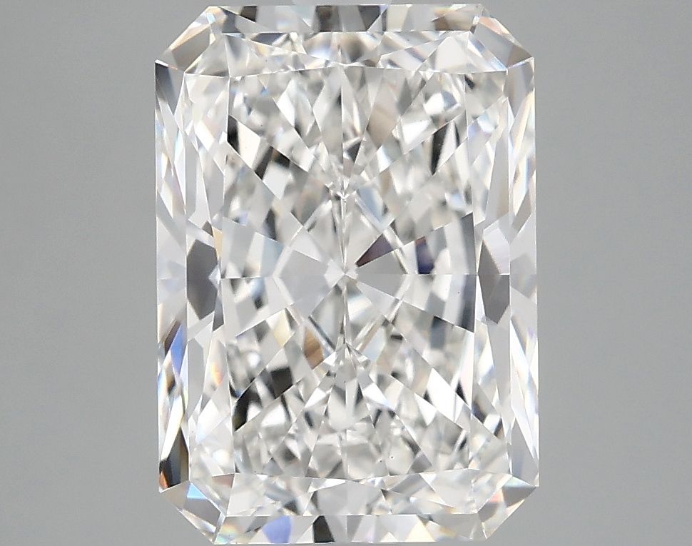 4.19 ct. radiant Lab Grown Diamond front image