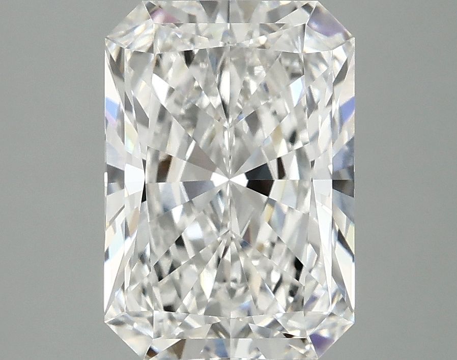 3.09 ct. radiant Lab Grown Diamond front image