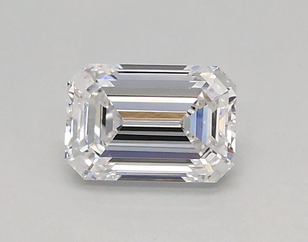 0.33 ct lab-grown Emerald Diamond