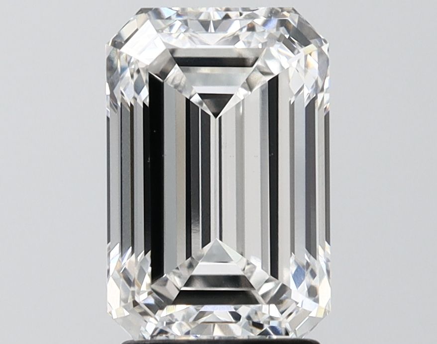 3.05 ct. emerald Lab Grown Diamond front image