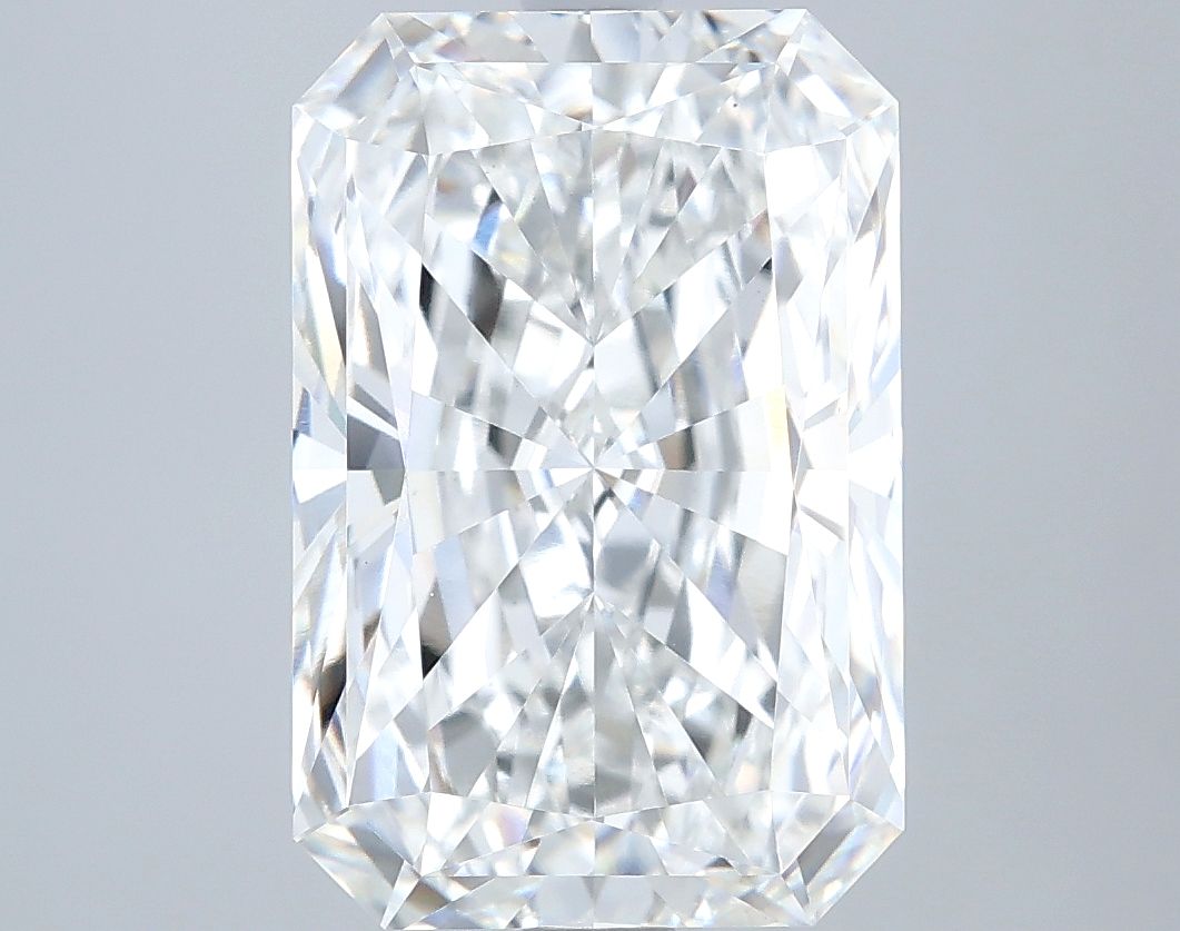 5.05 ct. radiant Lab Grown Diamond front image