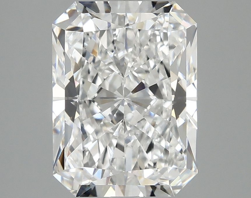 3.04 ct. radiant Lab Grown Diamond front image