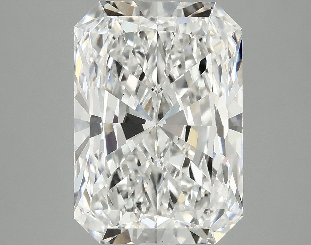 4.79 ct. radiant Lab Grown Diamond front image