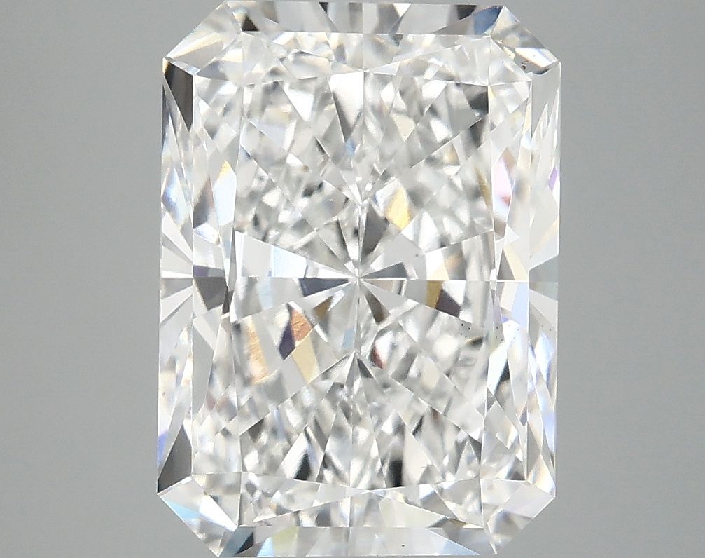 5.00 ct. radiant Lab Grown Diamond front image