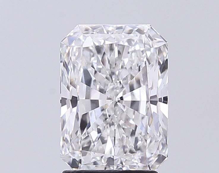 2.50 ct. radiant Lab Grown Diamond front image