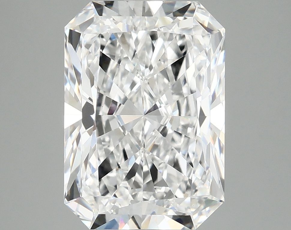 4.19 ct. radiant Lab Grown Diamond front image