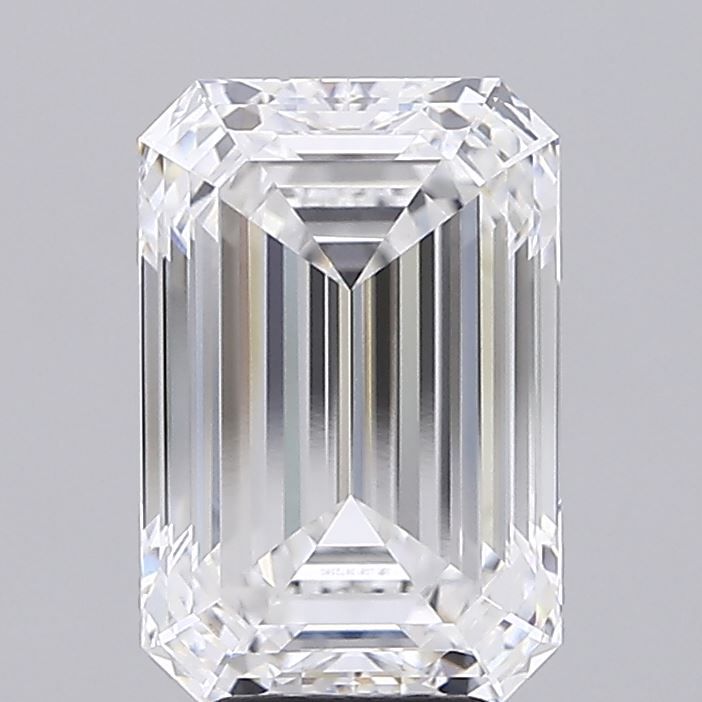 5.04 ct. emerald Lab Grown Diamond front image