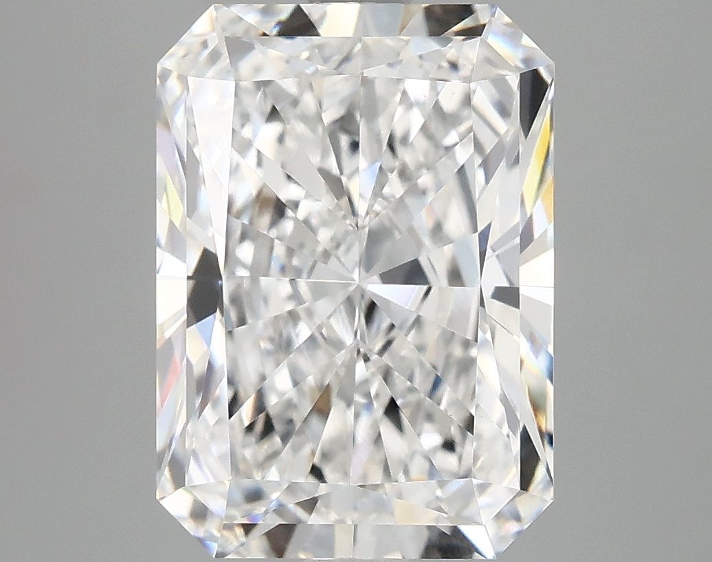 4.19 ct. radiant Lab Grown Diamond front image