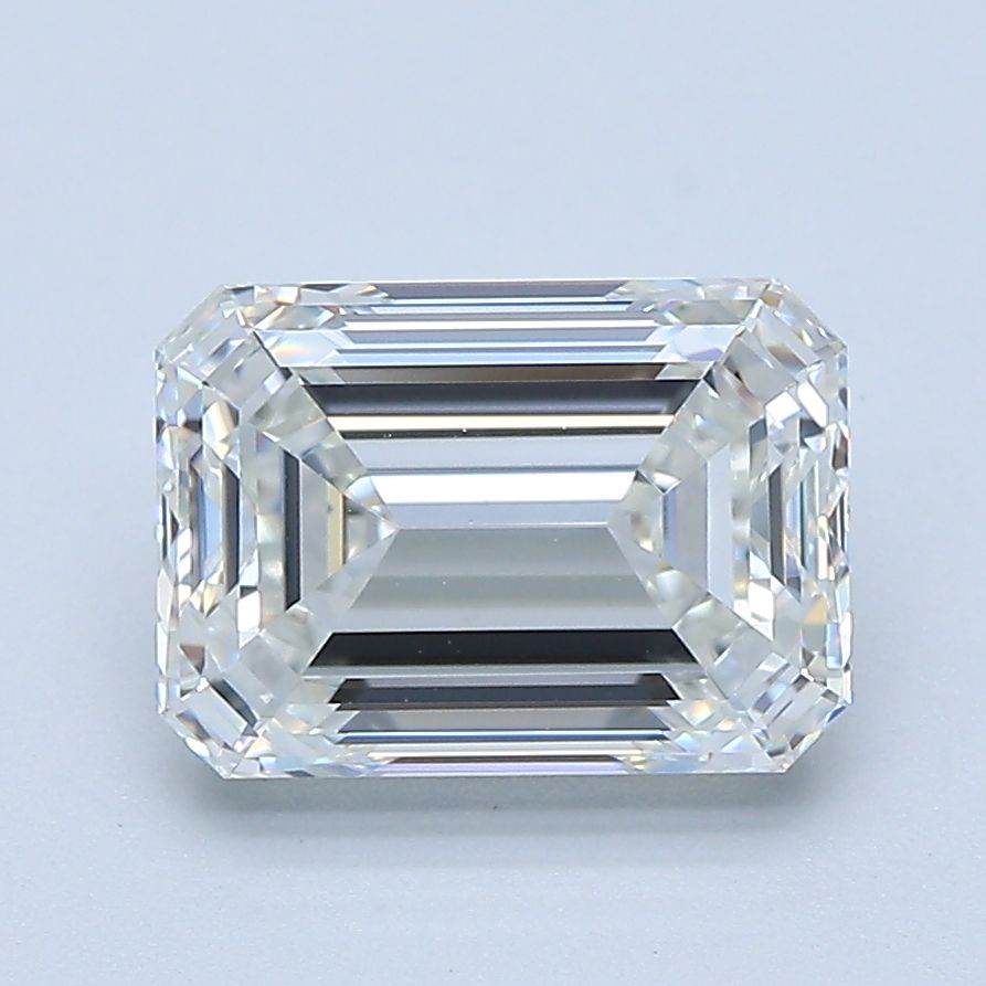 2.50 ct Emerald diamond