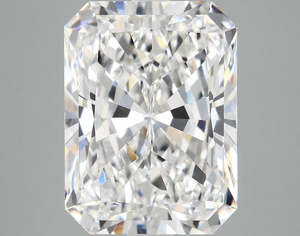 4.17 ct. radiant Lab Grown Diamond front image