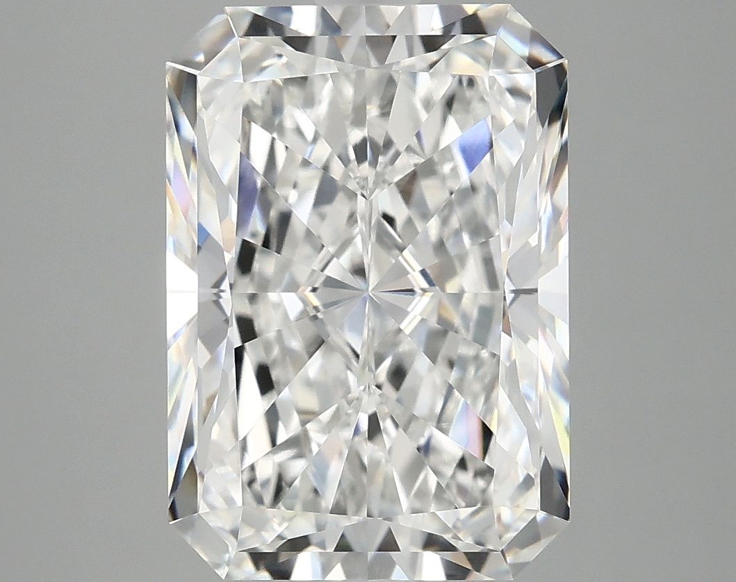 5.07 ct. radiant Lab Grown Diamond front image