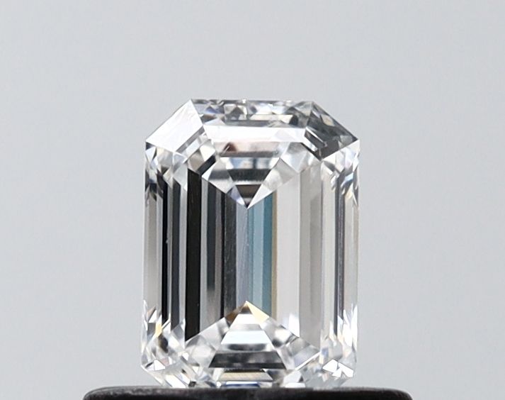 0.51 ct. emerald Lab Grown Diamond front image