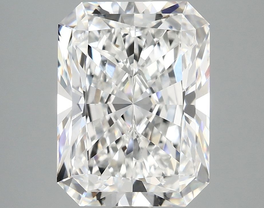 4.03 ct. radiant Lab Grown Diamond front image