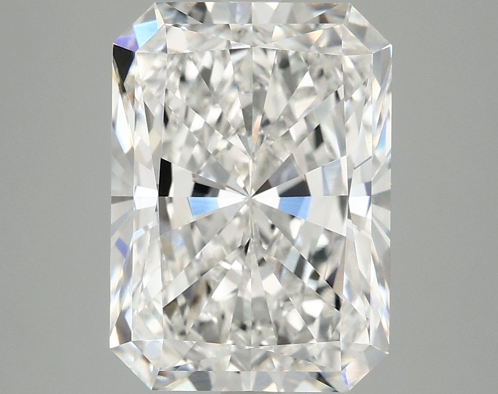 5.04 ct. radiant Lab Grown Diamond front image