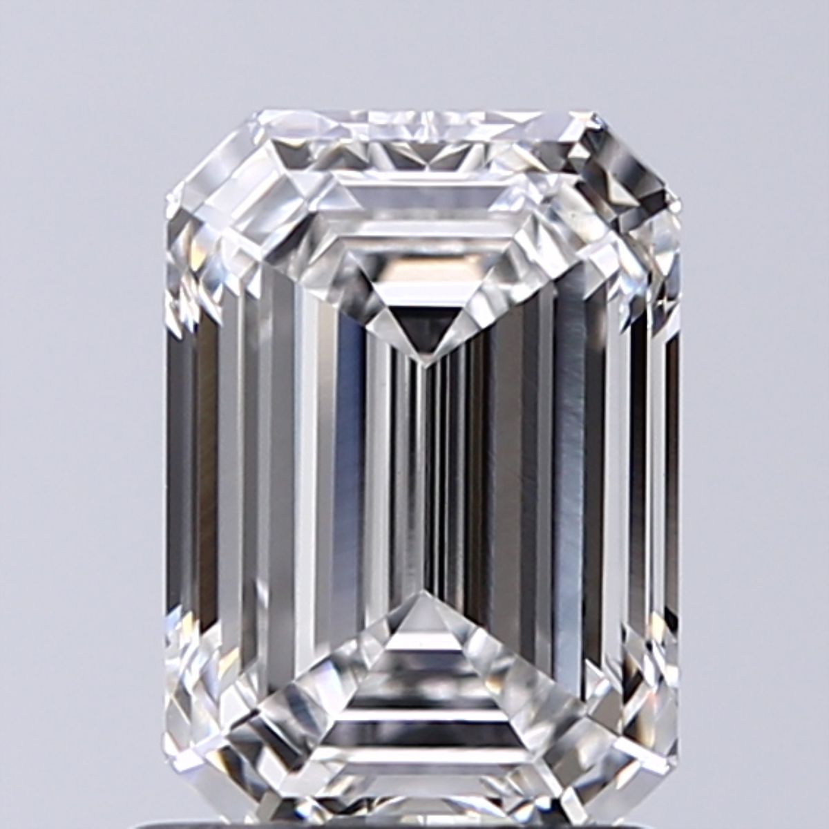 1.31 ct. emerald Lab Grown Diamond front image