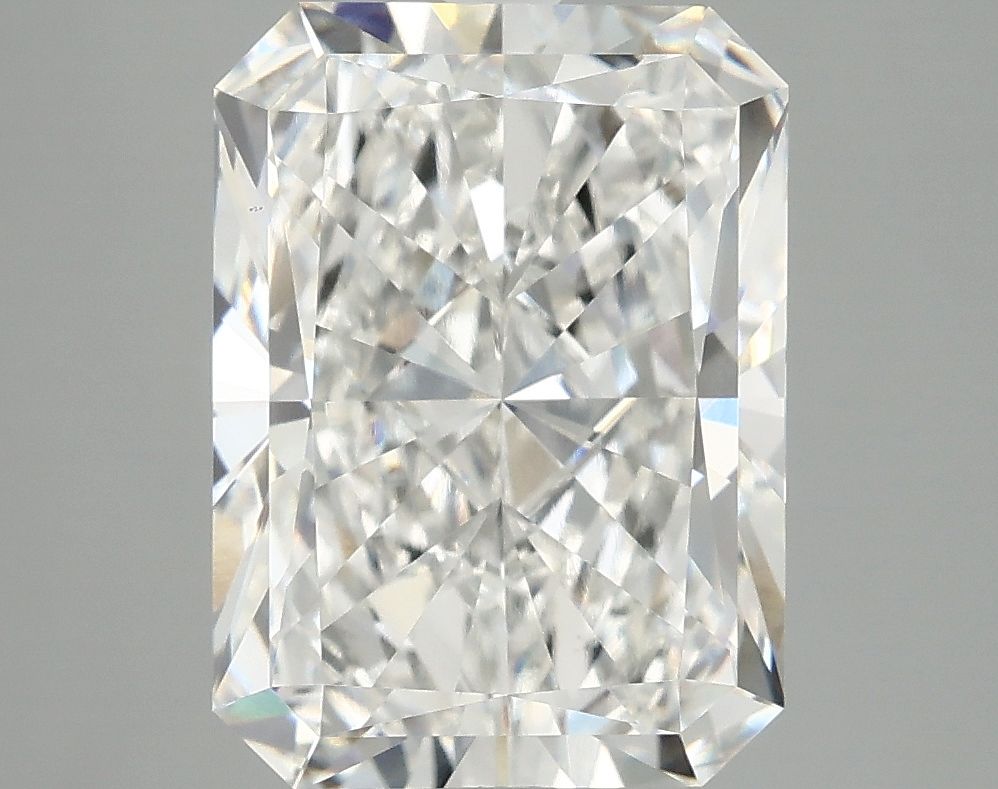 4.76 ct. radiant Lab Grown Diamond front image