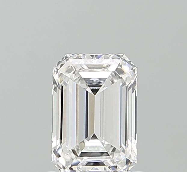 1.04 ct. emerald Lab Grown Diamond front image