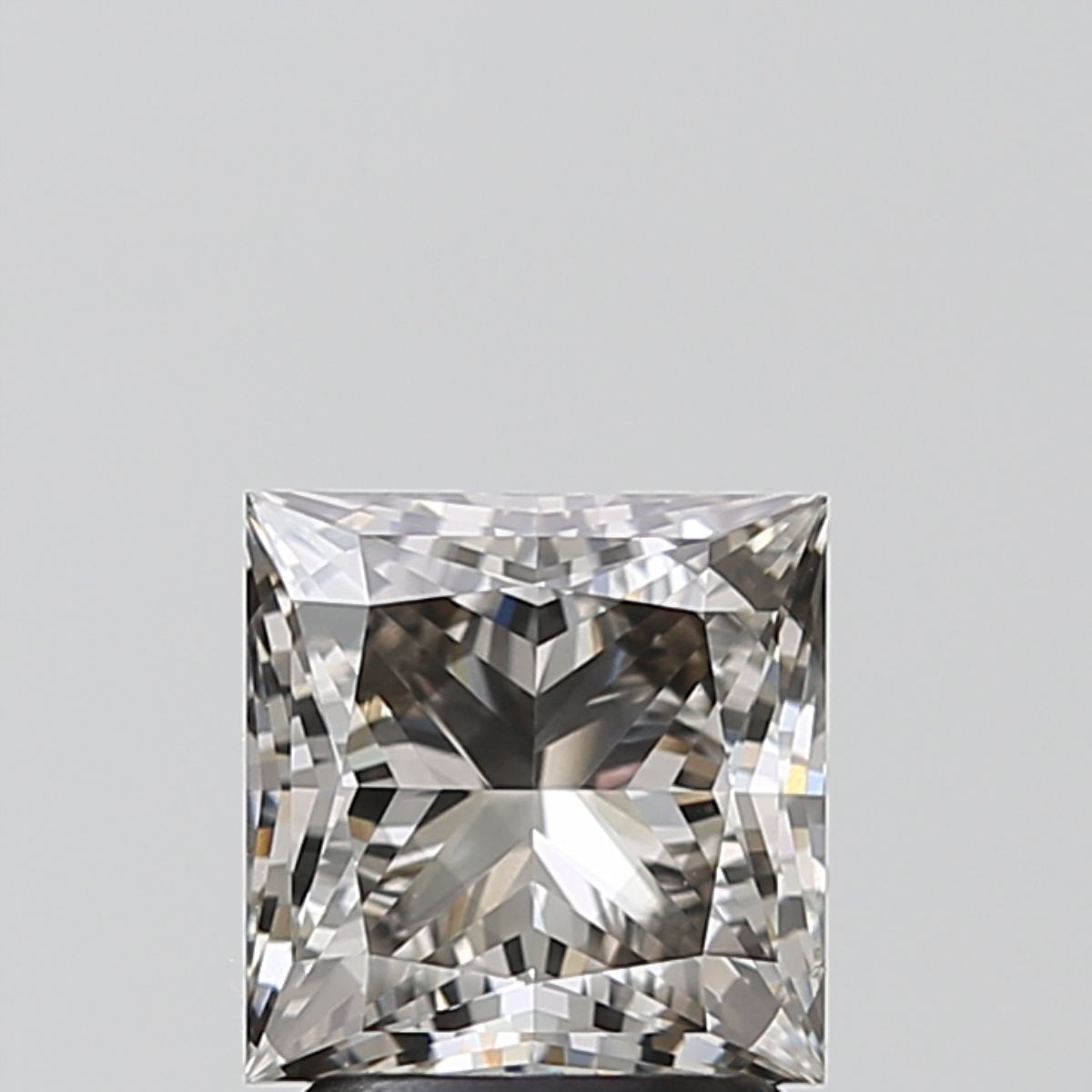 2.24 ct. princess Lab Grown Diamond front image