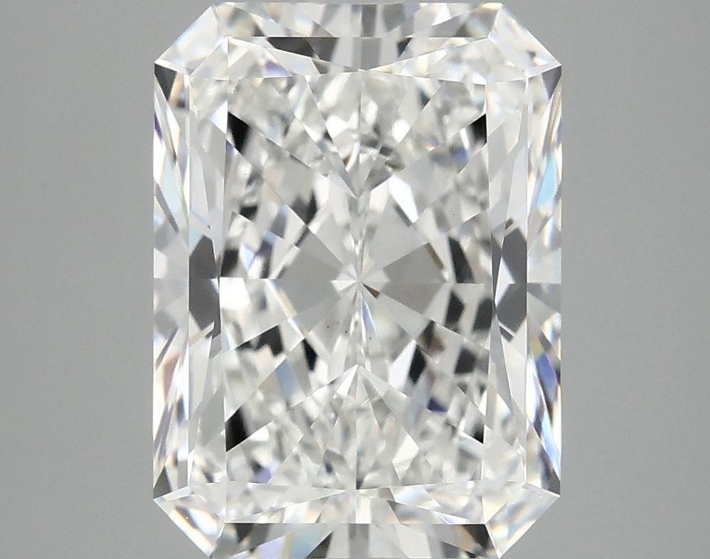 4.79 ct. radiant Lab Grown Diamond front image