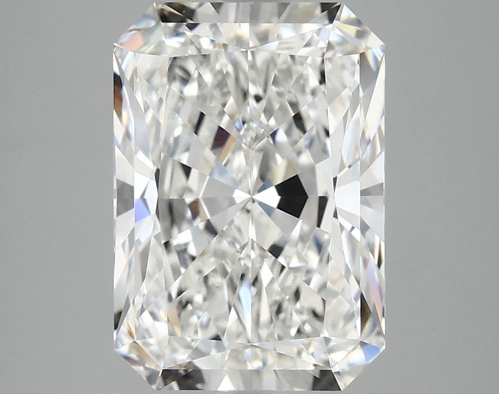 3.87 ct. radiant Lab Grown Diamond front image
