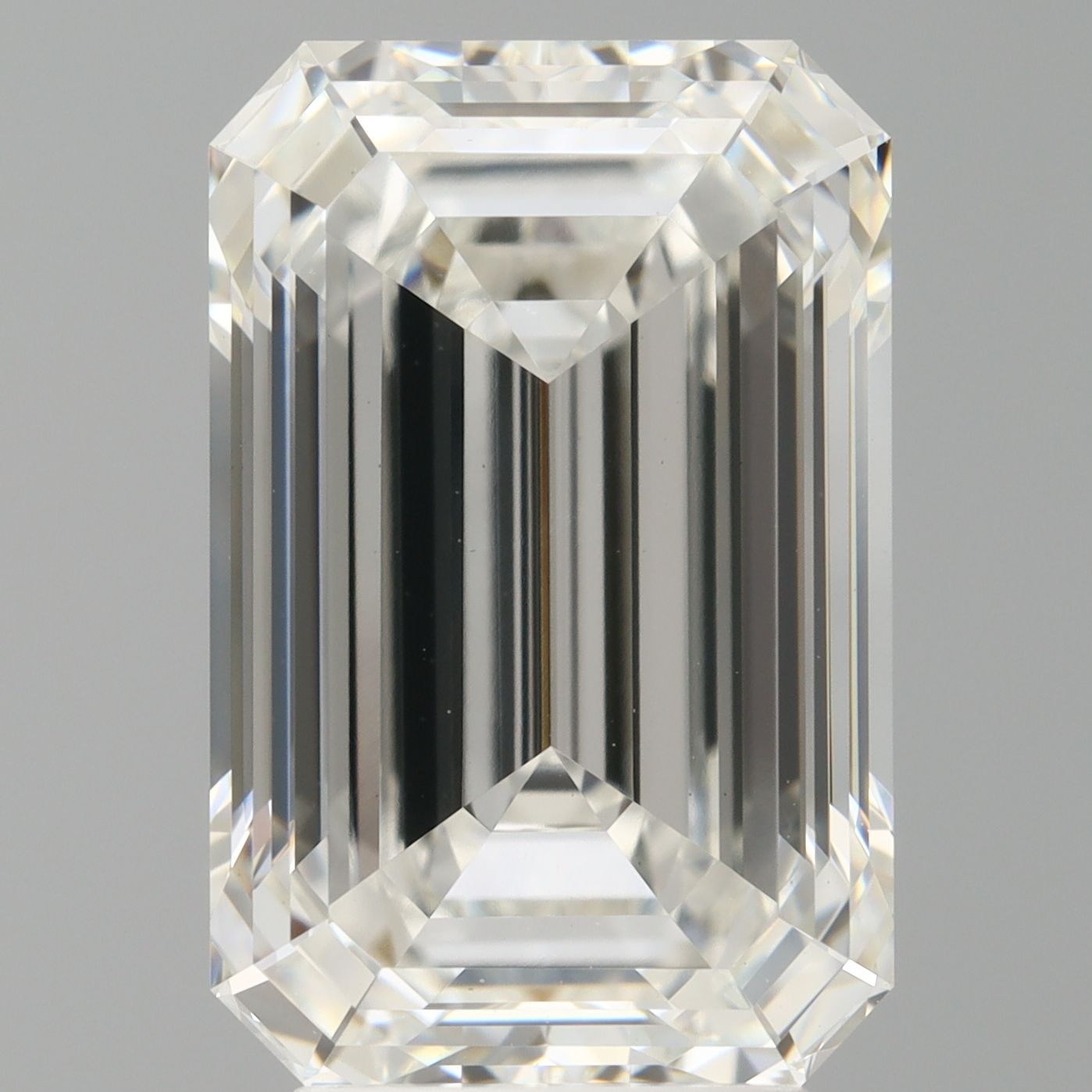 4.60 ct. emerald Lab Grown Diamond front image