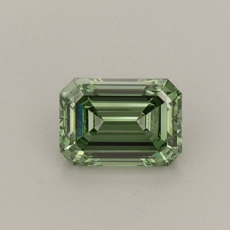 0.57 ct Emerald diamond