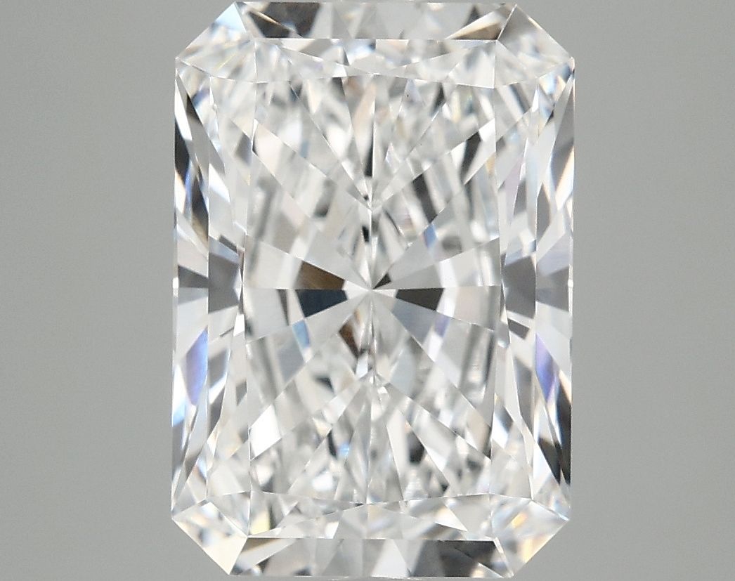 4.19 ct. radiant Lab Grown Diamond front image
