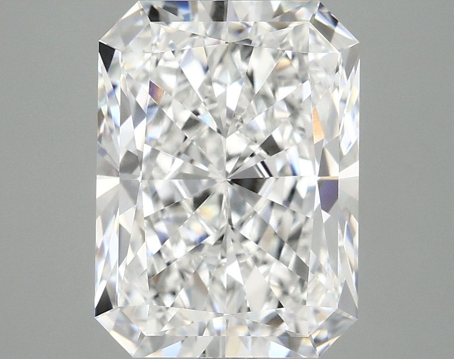 4.07 ct. radiant Lab Grown Diamond front image